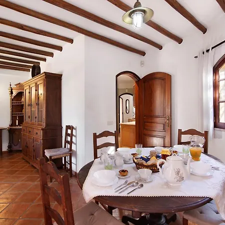 Rustica Villa *